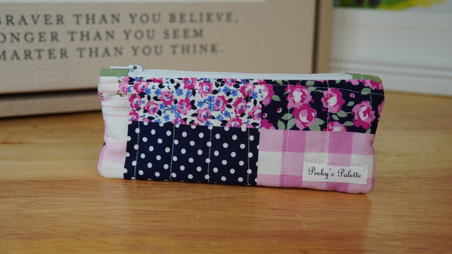 Rosy Picnic Zipper Pouch