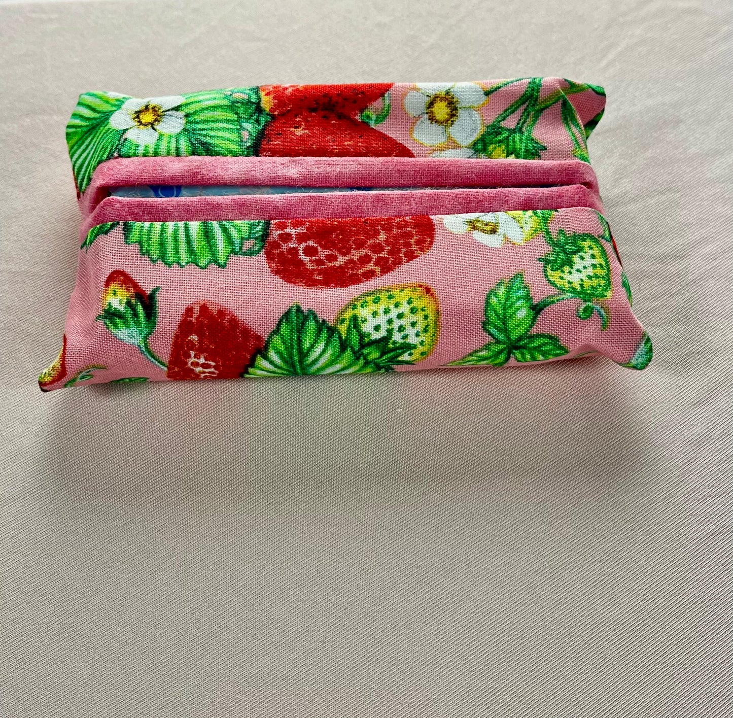 Strawberry Fields Tissue Holder