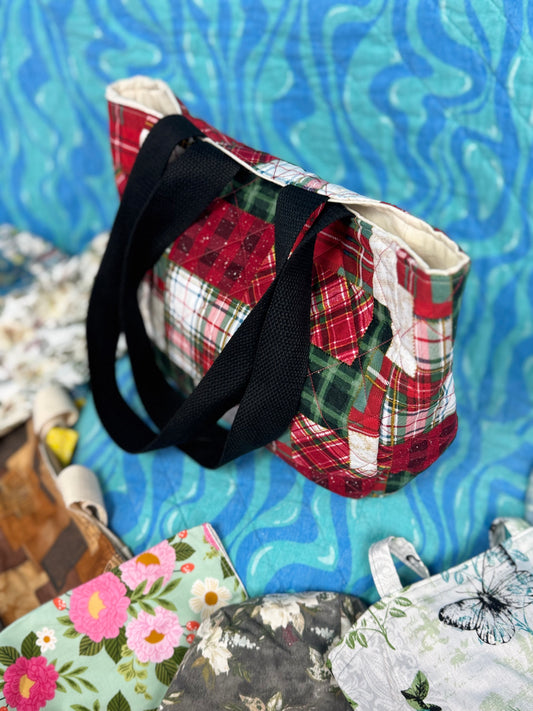 The Holiday Everyday Tote - Small